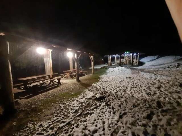 Лоджи Cabana Basmelor Rau Sadului-5